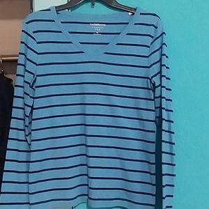 Ladies Croft and Barrow ls tee mediu.